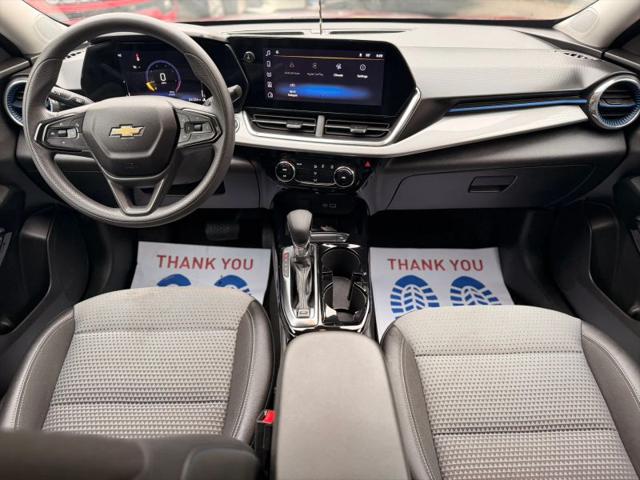 2025 Chevrolet Trax FWD LT