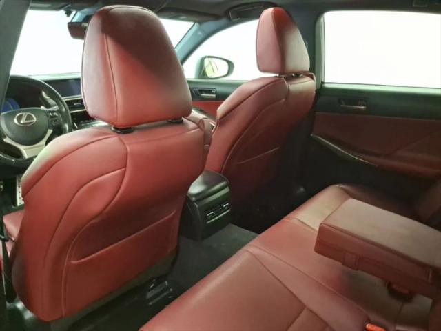 2017 Lexus IS 300 300