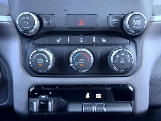 2023 Ram 1500 Big Horn Crew Cab 4x4 5'7" Box