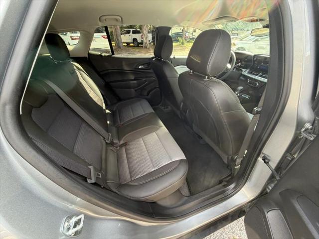2025 Chevrolet Trax FWD LT