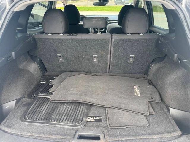 2021 Nissan Rogue Sport SV FWD Xtronic CVT