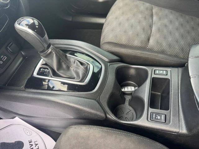 2021 Nissan Rogue Sport SV FWD Xtronic CVT