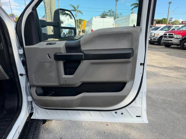 2017 Ford F-550 XL