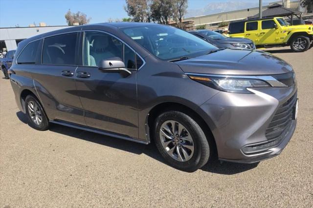 2022 Toyota Sienna LE for sale in Alamo, CA