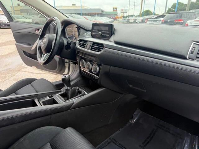2016 Mazda Mazda6 i Sport