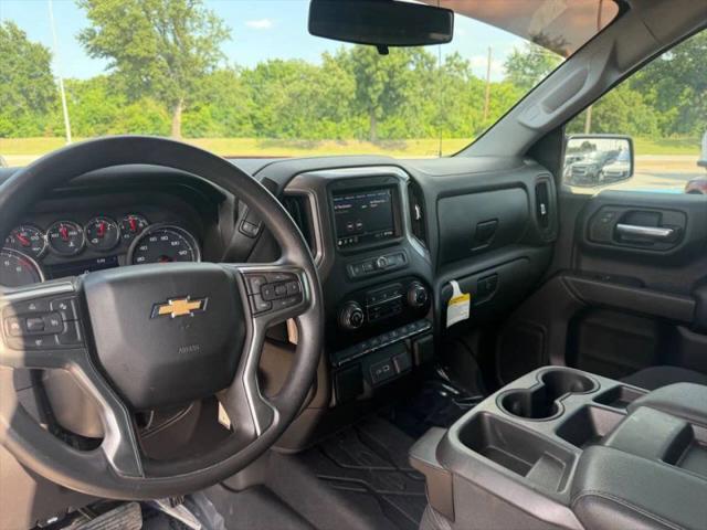 2021 Chevrolet Silverado 1500 2WD Crew Cab Short Bed Custom