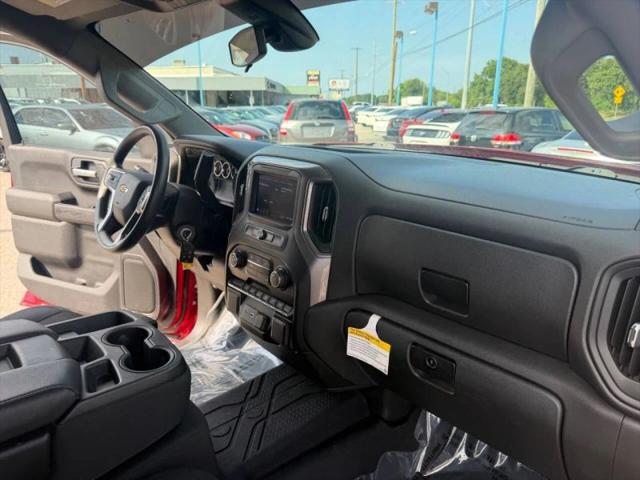 2021 Chevrolet Silverado 1500 2WD Crew Cab Short Bed Custom