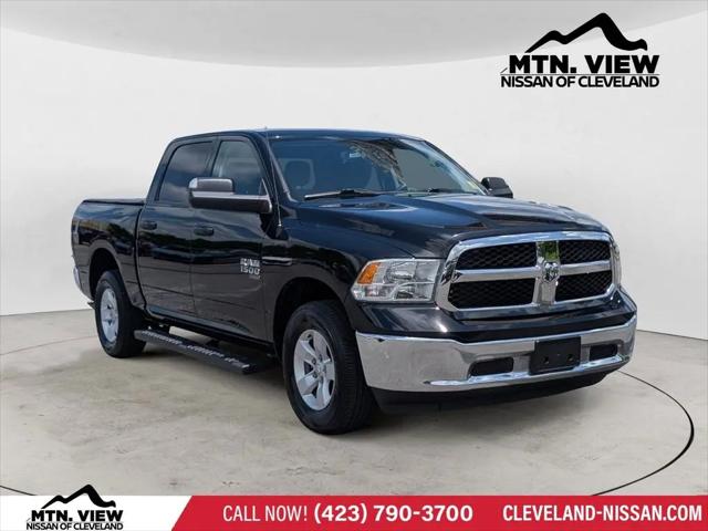 2023 Ram 1500 Classic SLT Crew Cab 4x4 5'7" Box