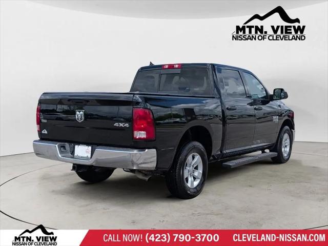 2023 Ram 1500 Classic SLT Crew Cab 4x4 5'7" Box