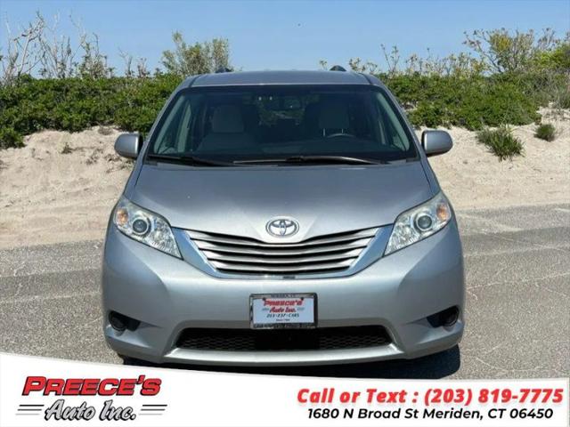 2016 Toyota Sienna LE 7 Passenger