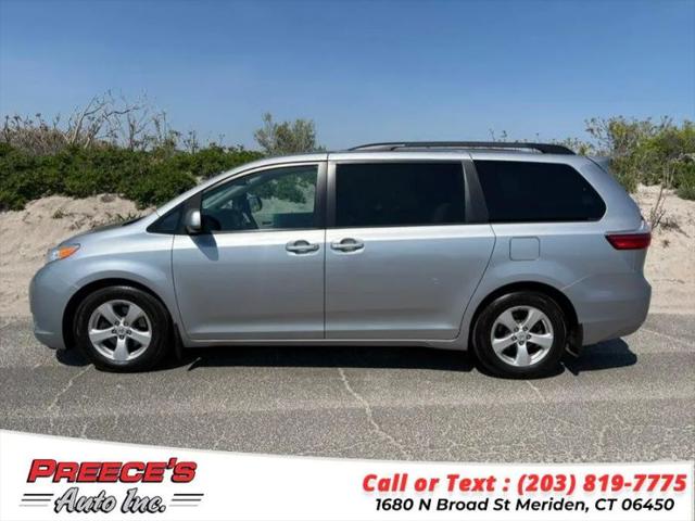 2016 Toyota Sienna LE 7 Passenger