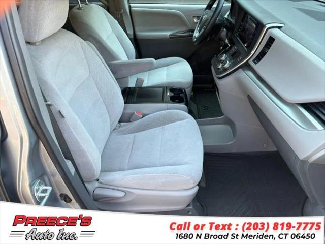 2016 Toyota Sienna LE 7 Passenger