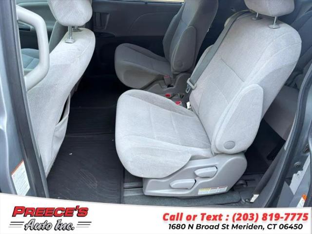 2016 Toyota Sienna LE 7 Passenger