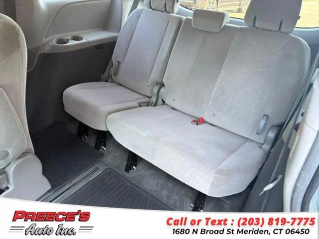 2016 Toyota Sienna LE 7 Passenger