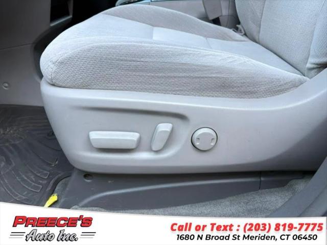 2016 Toyota Sienna LE 7 Passenger