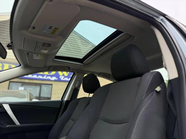 2012 Mazda Mazda3 s Touring