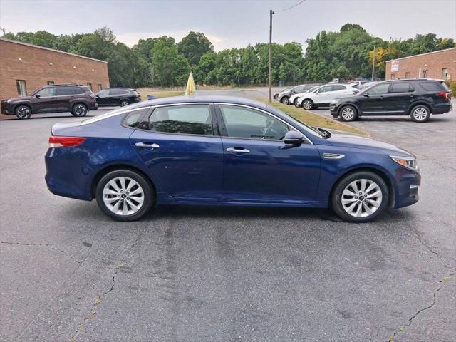 2017 Kia Optima EX