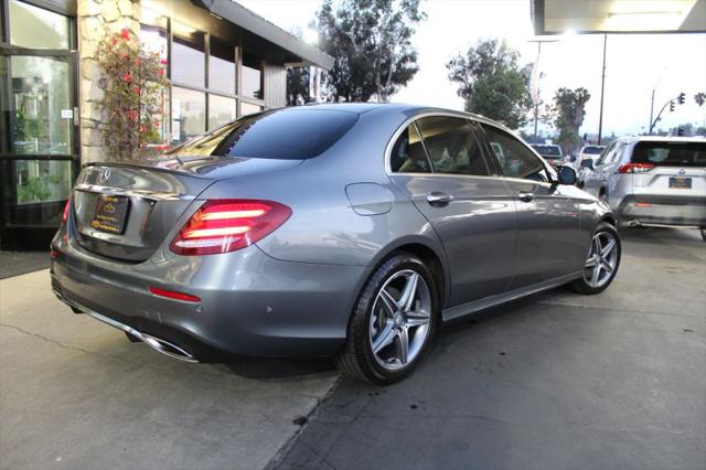 2017 Mercedes-Benz E-CLASS E 300 E 300