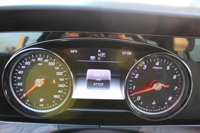 2017 Mercedes-Benz E-CLASS E 300 E 300