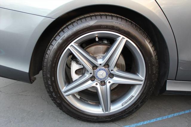 2017 Mercedes-Benz E-CLASS E 300 E 300