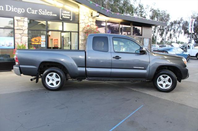 2013 Toyota Tacoma Base