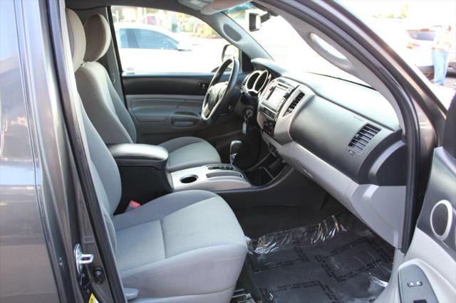 2013 Toyota Tacoma Base