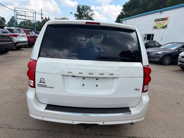 2012 Dodge Grand Caravan R/T