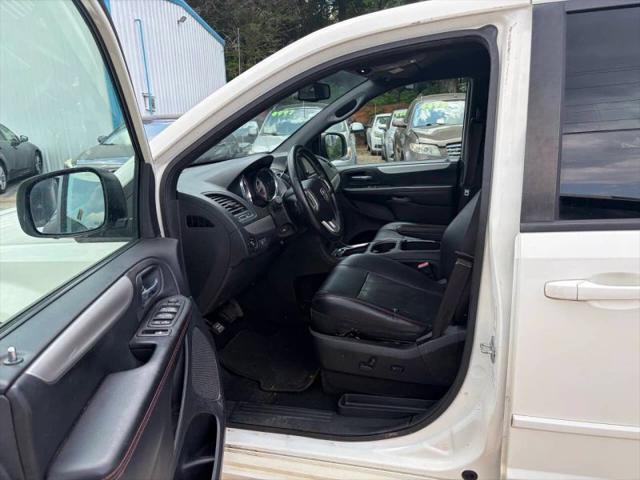 2012 Dodge Grand Caravan R/T