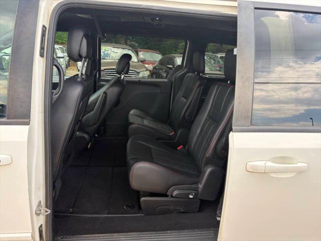 2012 Dodge Grand Caravan R/T