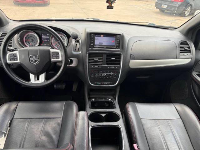 2012 Dodge Grand Caravan R/T
