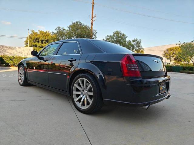 2006 Chrysler 300 SRT8