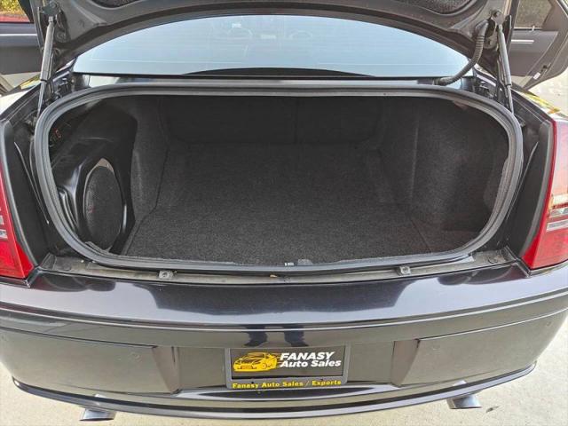 2006 Chrysler 300 SRT8