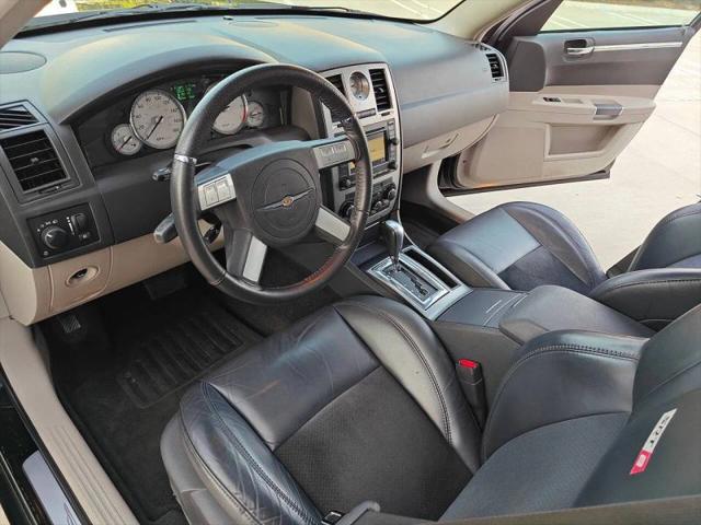 2006 Chrysler 300 SRT8