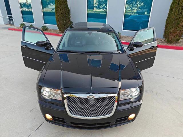 2006 Chrysler 300 SRT8