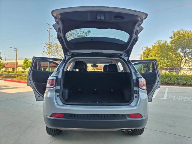 2019 Jeep Compass Limited FWD
