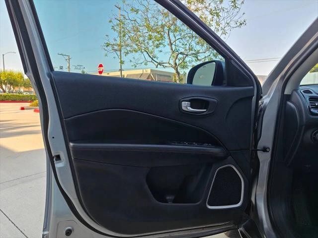 2019 Jeep Compass Limited FWD