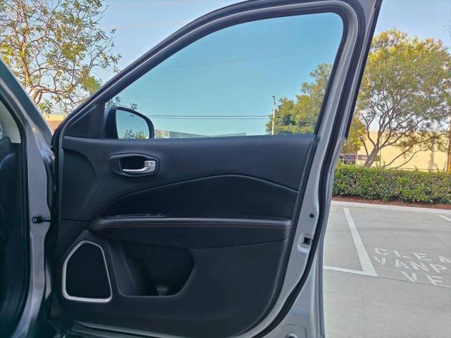 2019 Jeep Compass Limited FWD