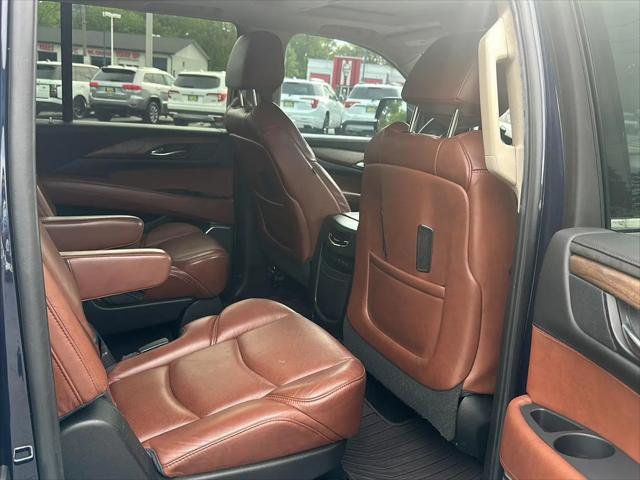 2018 Cadillac Escalade ESV Premium Luxury