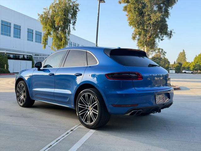 2015 Porsche Macan Turbo