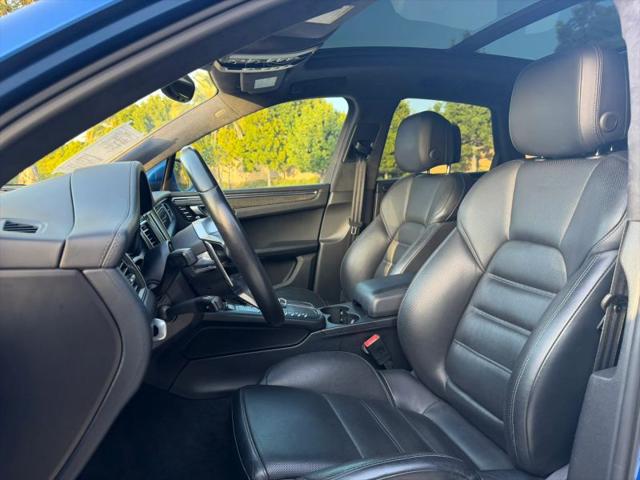 2015 Porsche Macan Turbo