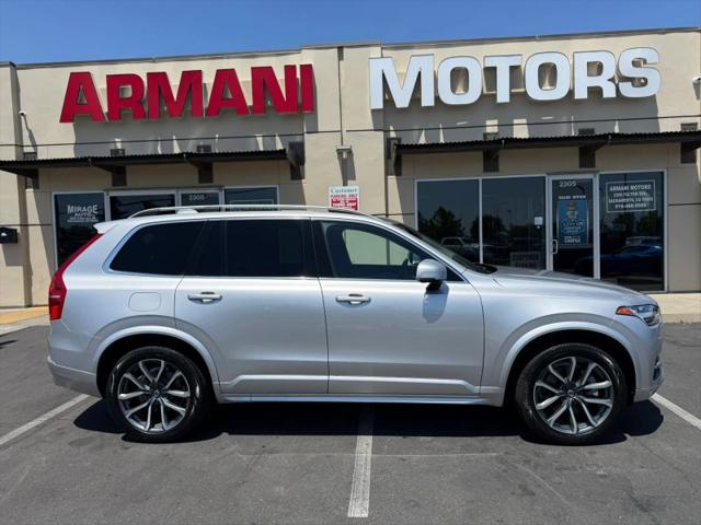 2019 Volvo XC90 T6 Momentum