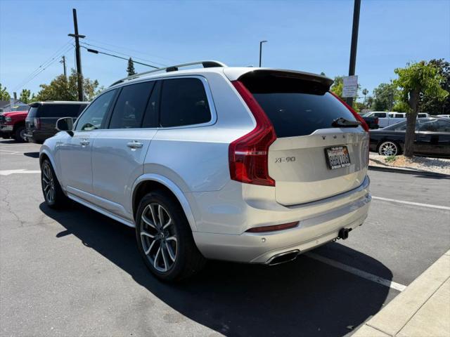 2019 Volvo XC90 T6 Momentum