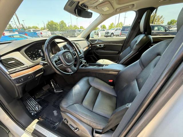 2019 Volvo XC90 T6 Momentum