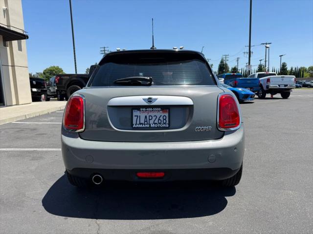 2015 MINI Hardtop Cooper