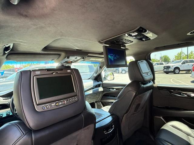 2018 Cadillac Escalade ESV Platinum