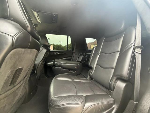 2019 Cadillac Escalade Platinum