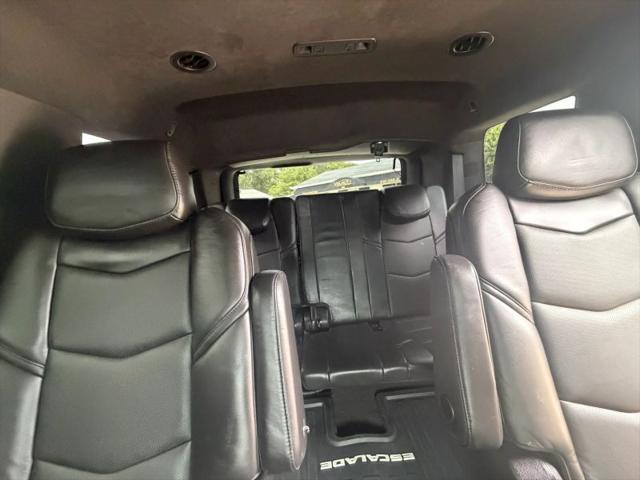 2019 Cadillac Escalade Platinum