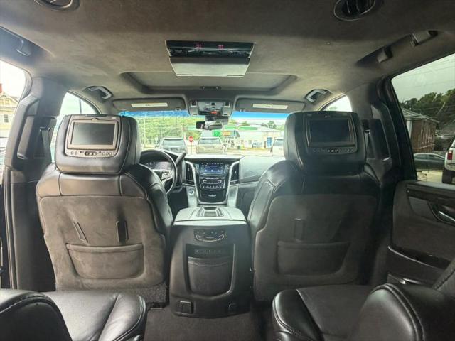 2019 Cadillac Escalade Platinum