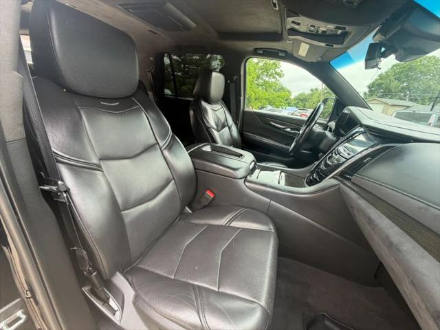 2019 Cadillac Escalade Platinum