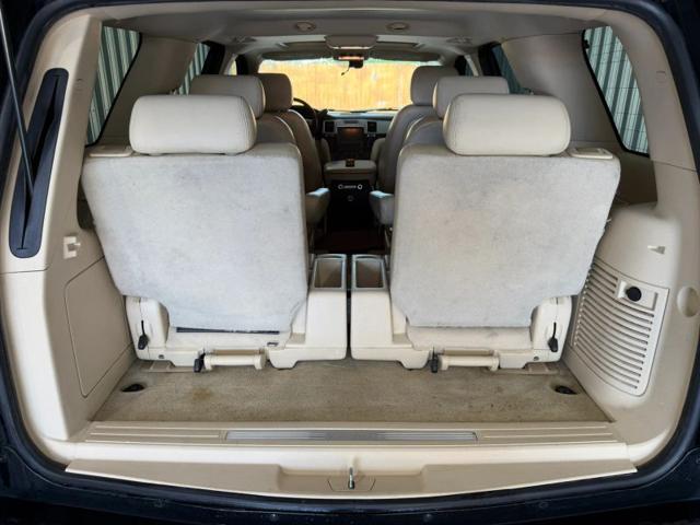 2007 Cadillac Escalade Standard